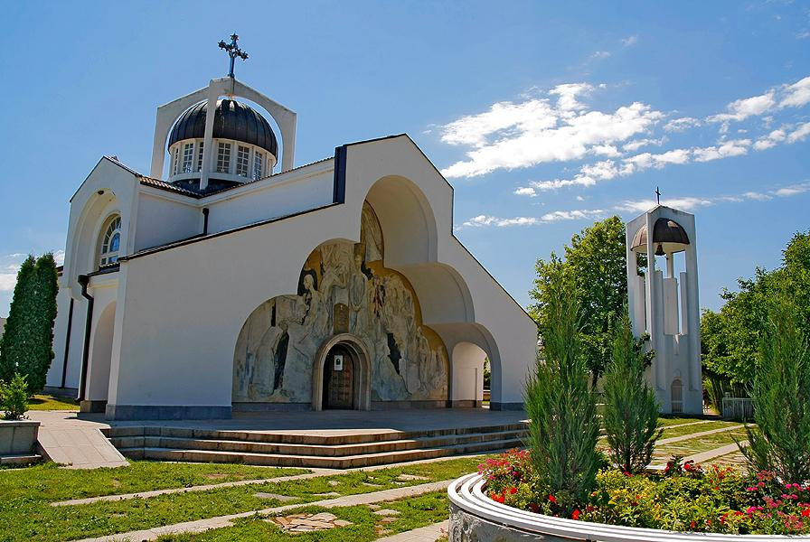 Рупите — храмът на Ванга